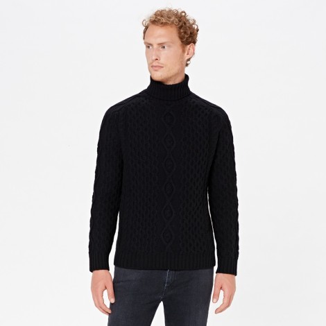 Unisex Aran Turtleneck