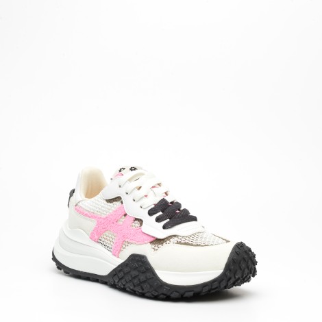 Sneakers in pelle e tessuto bianco