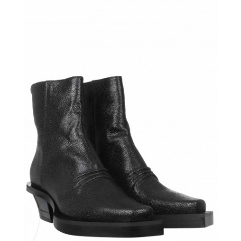 1017 ALYX 9SM Leon black booties