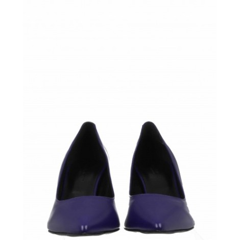 Luca Valentini purple pumps