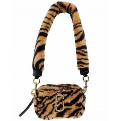 Marc Jacobs tiger snaphot