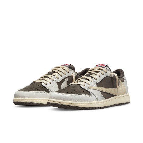 Jordan 1 Retro Low OG SP Travis Scott Reverse Mocha