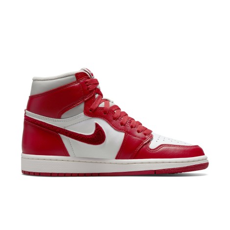 Jordan 1 Retro High OG Varsity Red (W)