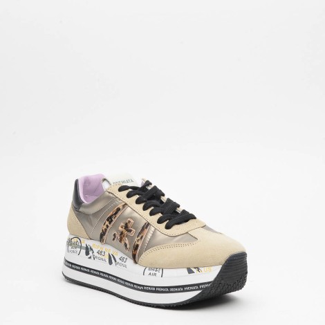 Sneakers in camoscio beige