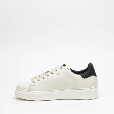 Sneakers in pelle color panna