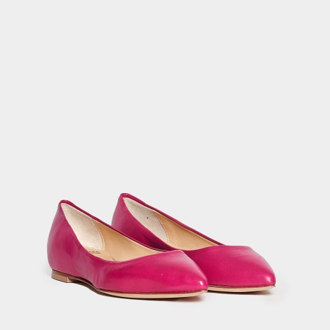 Ballerina in pelle fucsia