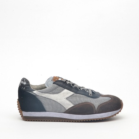 Sneakers in camoscio e tessuto grigio e marrone