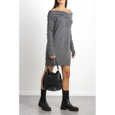 DRESS IN KNIT SHOULDERS UNCOVERED