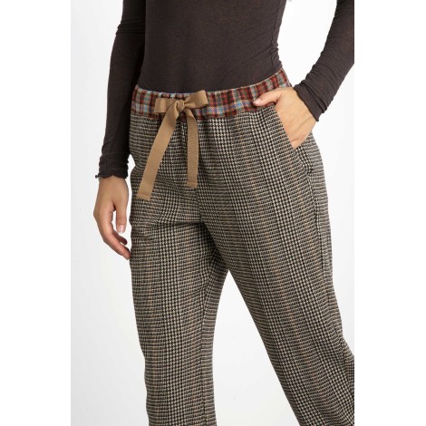 JOGGER TROUSERS IN FLANNEL