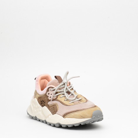 Sneakers in camoscio ed ecopelliccia beige e rosa