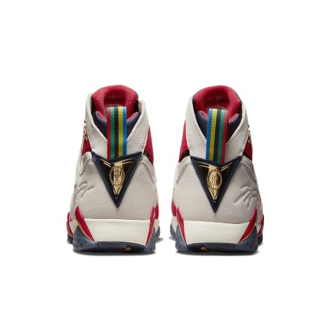 Jordan 7 Retro  Trophy Room New Sheriff in Town