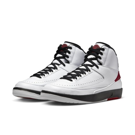 Jordan 2 Retro OG Chicago (2022)