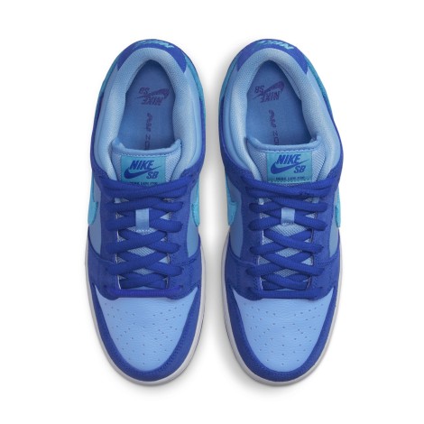 Nike SB Dunk Low Blue Raspberry