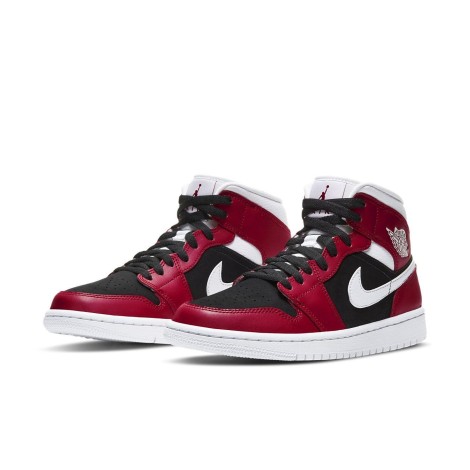 Jordan 1 Mid Gym Red Black (W)