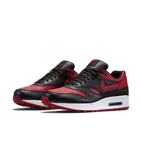 Nike Air Max 1 Bred