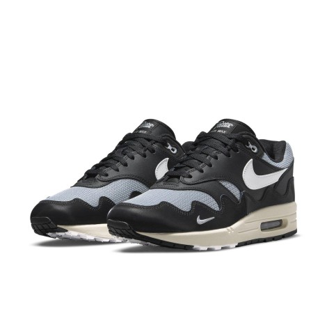 Nike Air Max 1 Patta Waves Black (with Bracelet)