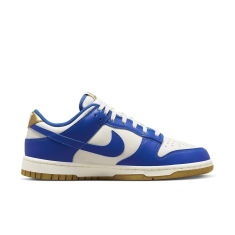 Nike Dunk Low Kansas City Royals (W)