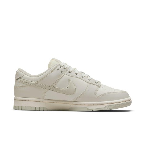 Nike Dunk Low Sail Light Bone (W)