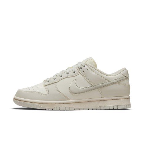 Nike Dunk Low Sail Light Bone (W)