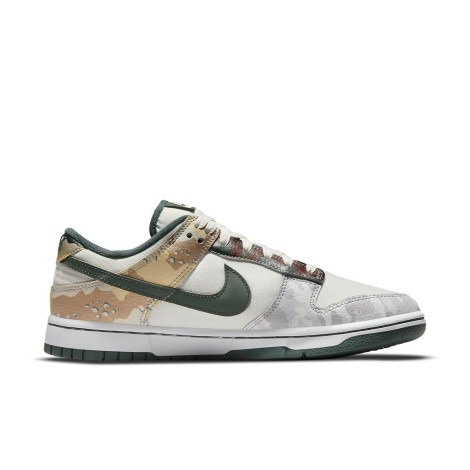 Nike Dunk Low SE Sail Multi-Camo