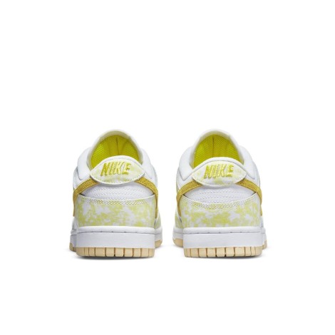 Nike Dunk Low Yellow Strike (W)