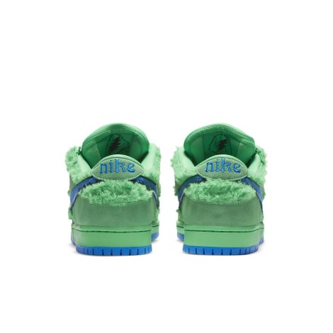 Nike SB Dunk Low Grateful Dead Bears Green