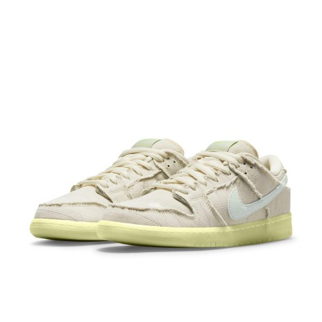 Nike SB Dunk Low Mummy