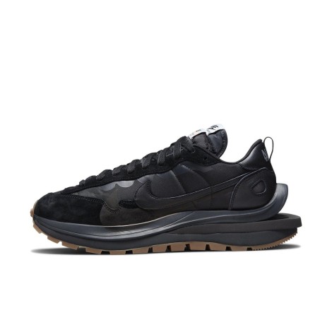 Nike Vaporwaffle sacai Black Gum