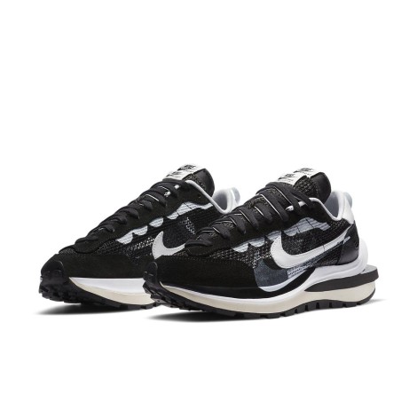 Nike Vaporwaffle sacai Black White