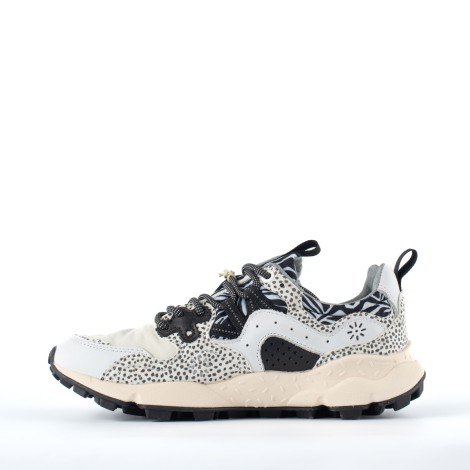 Sneakers in pelle patchwork bianca e nera