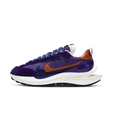 Nike Vaporwaffle sacai Dark Iris