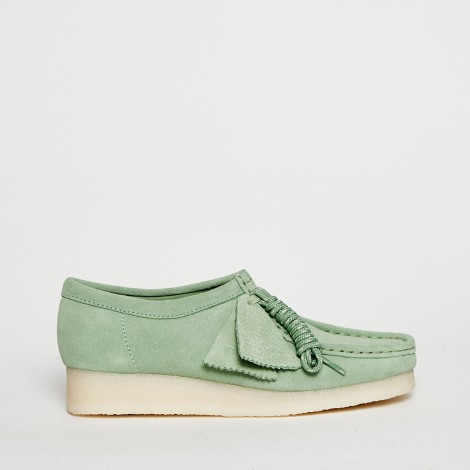 Scarpa bassa Wallabee in pelle scamosciata verde salvia