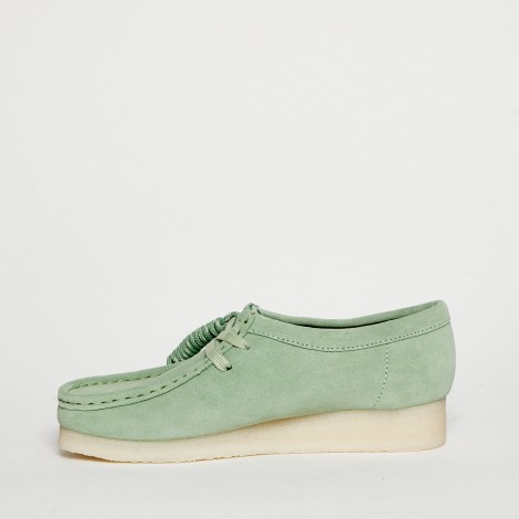 Scarpa bassa Wallabee in pelle scamosciata verde salvia