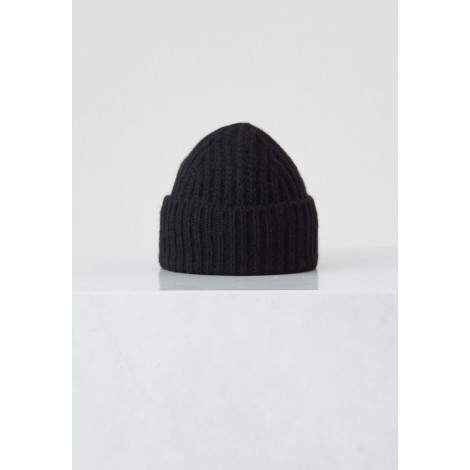 Knitted hat - Cappello - CLOSED