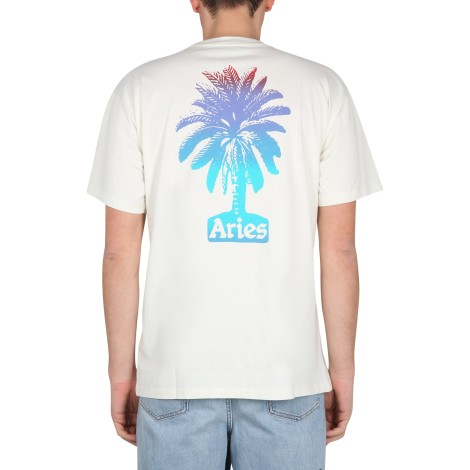 aries crewneck t-shirt