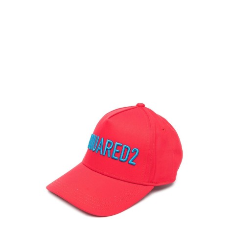 dsquared hat with visor embroidered logo