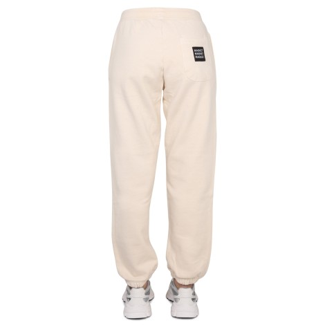 market pants with applied logo