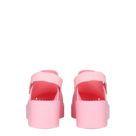 xocoi rubber sandal