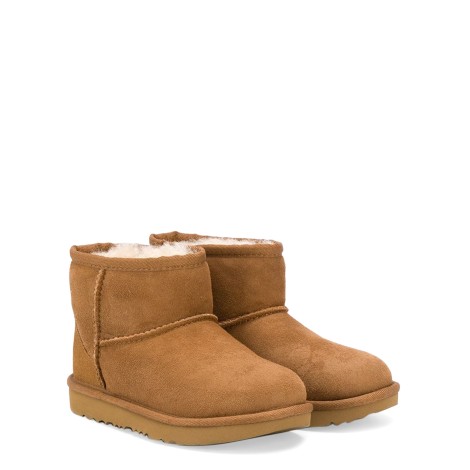 ugg mini classic ii