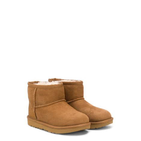 ugg mini classic ii