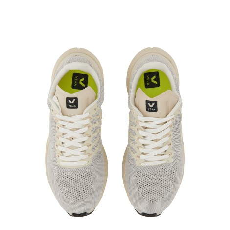 veja sneaker with logo