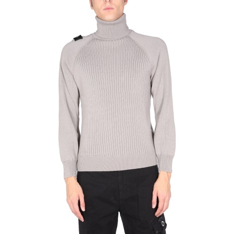 ma.strum turtle neck sweater