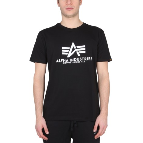 alpha industries t-shirt with logo