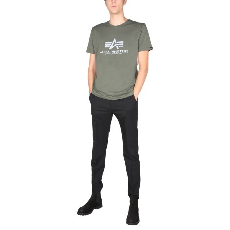 alpha industries t-shirt with laminated logo