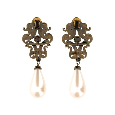 moschino gold heart clip earrings