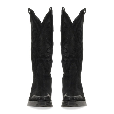 elena iachi texan boot