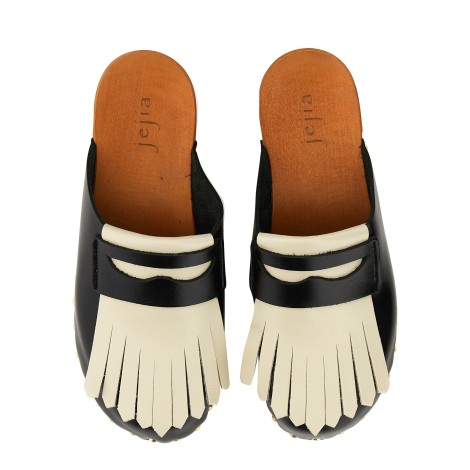 jejia leather clogs