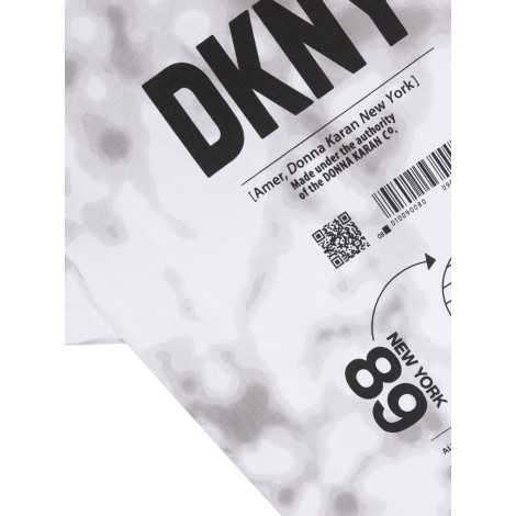 dkny channel logo t-shirt