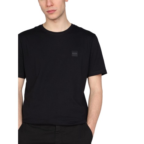 boss t-shirt with logo patch