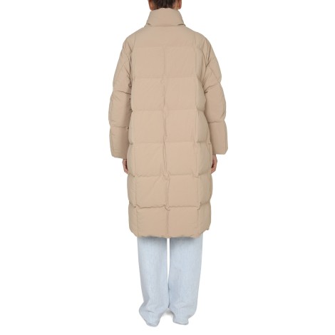 stand saline coat